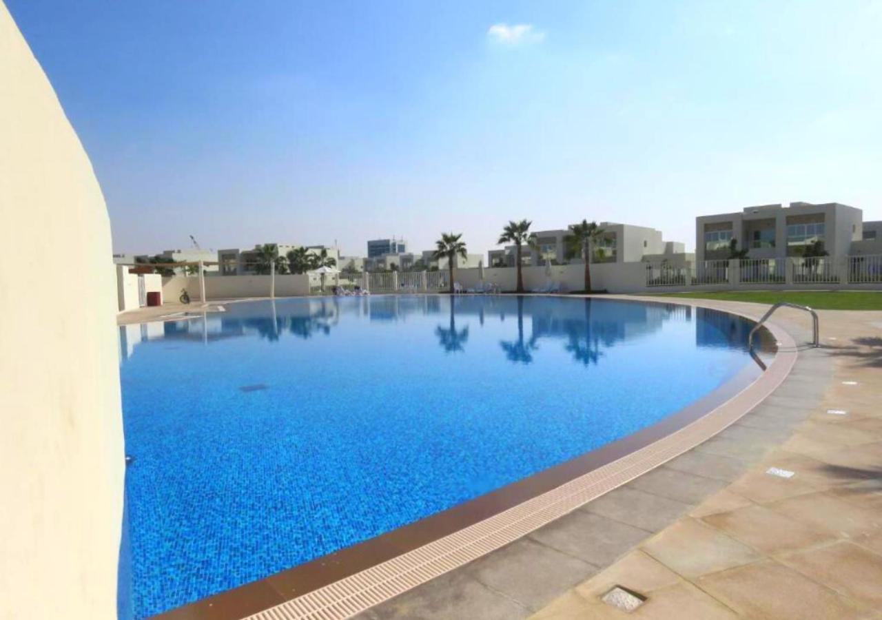 Bermuda Villas Holiday Home Ras al-Khaimah Exteriör bild