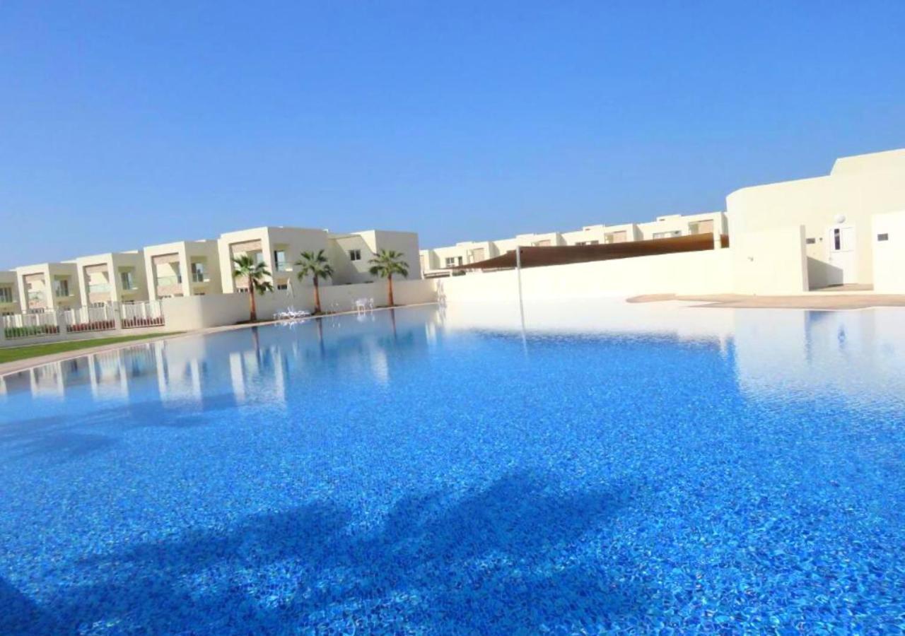 Bermuda Villas Holiday Home Ras al-Khaimah Exteriör bild